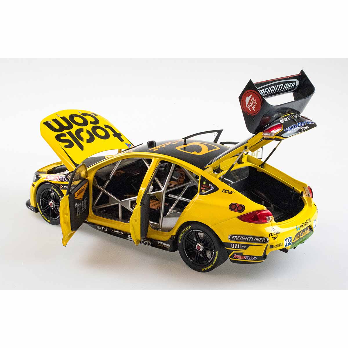 HOLDEN ZB COMMODORE - BJR  CUB CADET MOWERS - HAZELWOOD/FIORE #14 - 2021 Bathurst 1000 - 1:18 Scale Diecast Model Car - Image 7