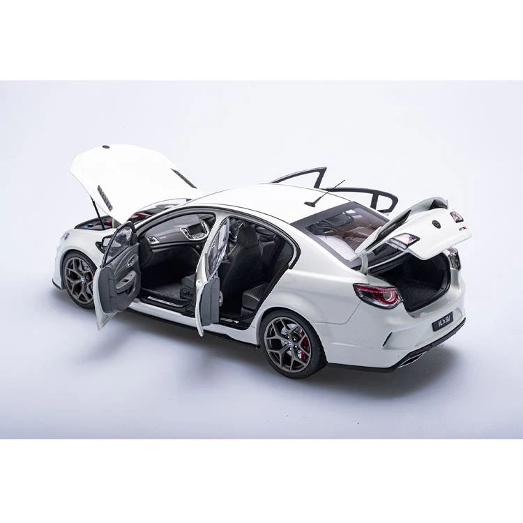 HSV Gen-F2 GTSR - 2017 - Heron White - 1:18 Scale Model Car - Image 3